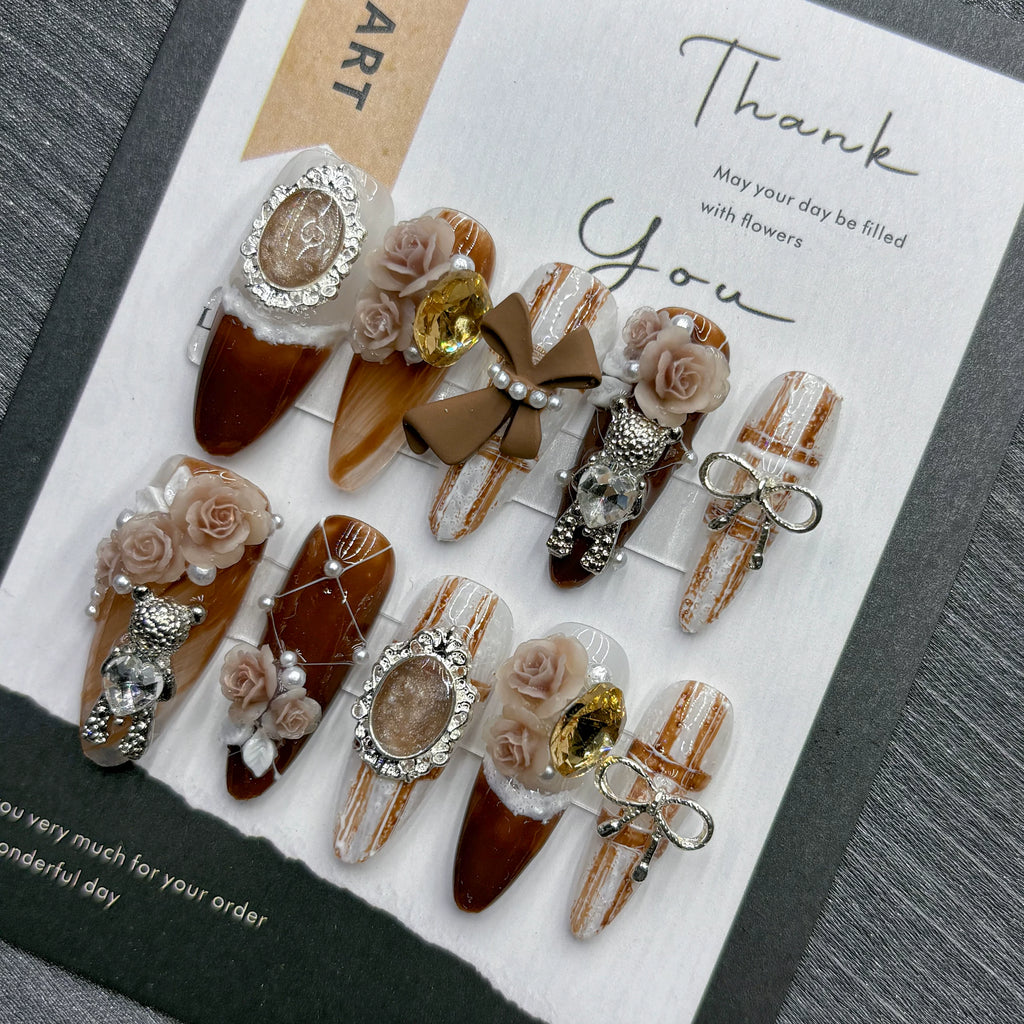 Maillard Coffee Brown Cat Eye Press-on Nails | Nayanazara