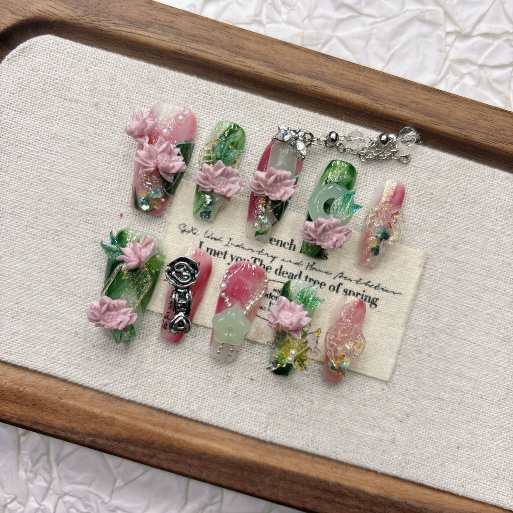 Pink Tassel Spring Lotus New Chinese Style Press-on Nails | Nayanazara