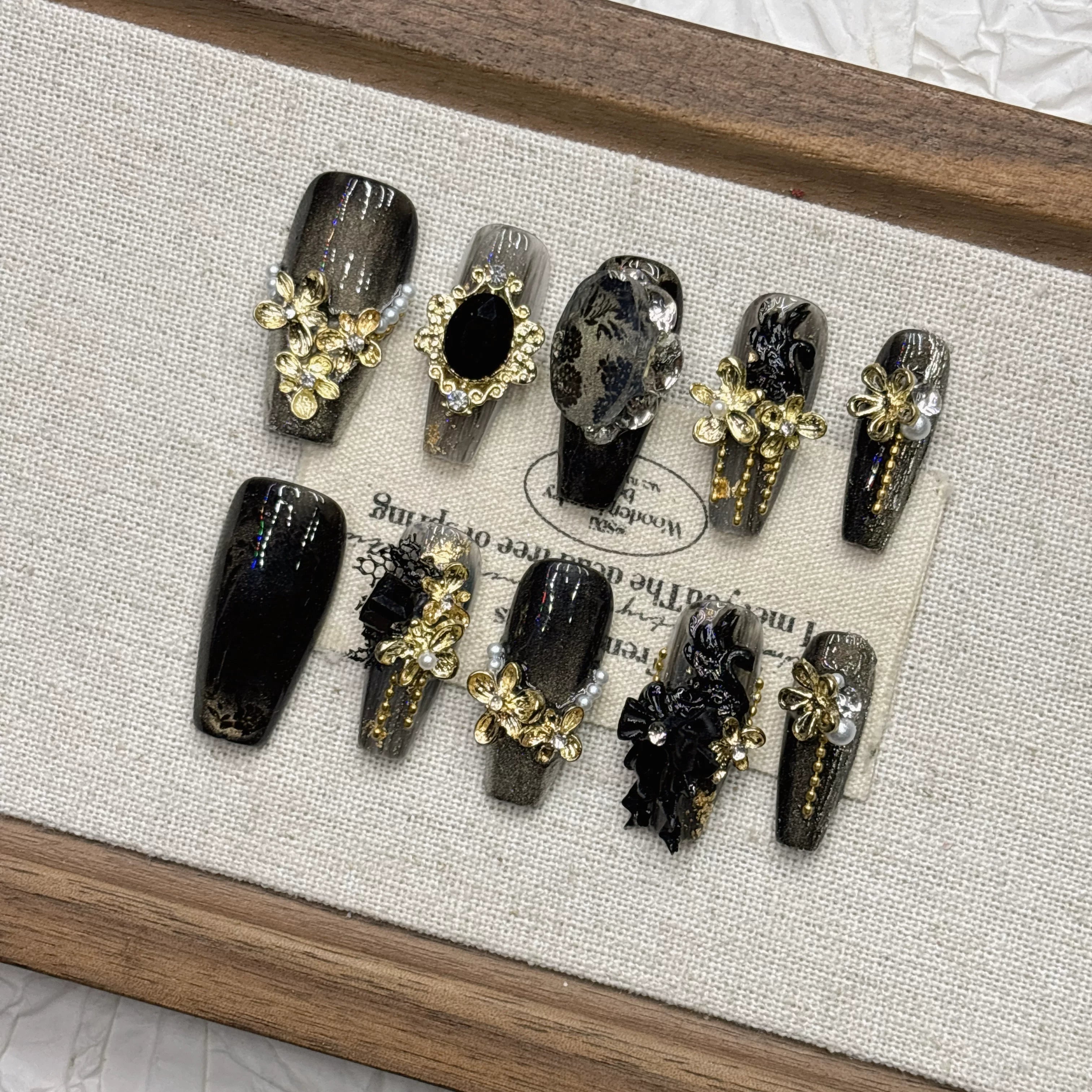 Dark Series Cat Eye Luxury Press-on Nails | Nayanazara